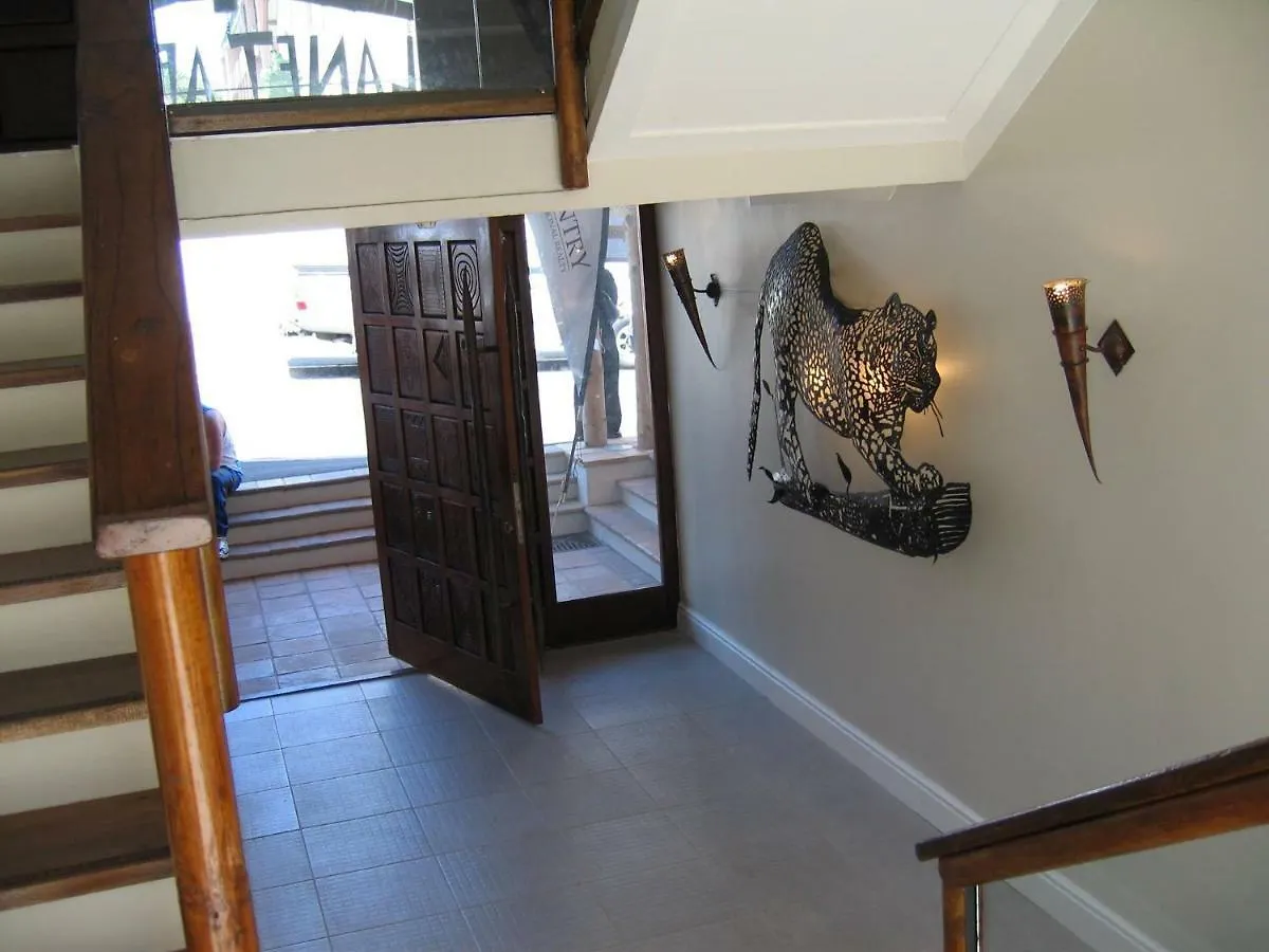 Planet Africa 9 Apartment Cape Town